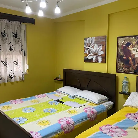 Modern Comfy With Balcony Lejlighed